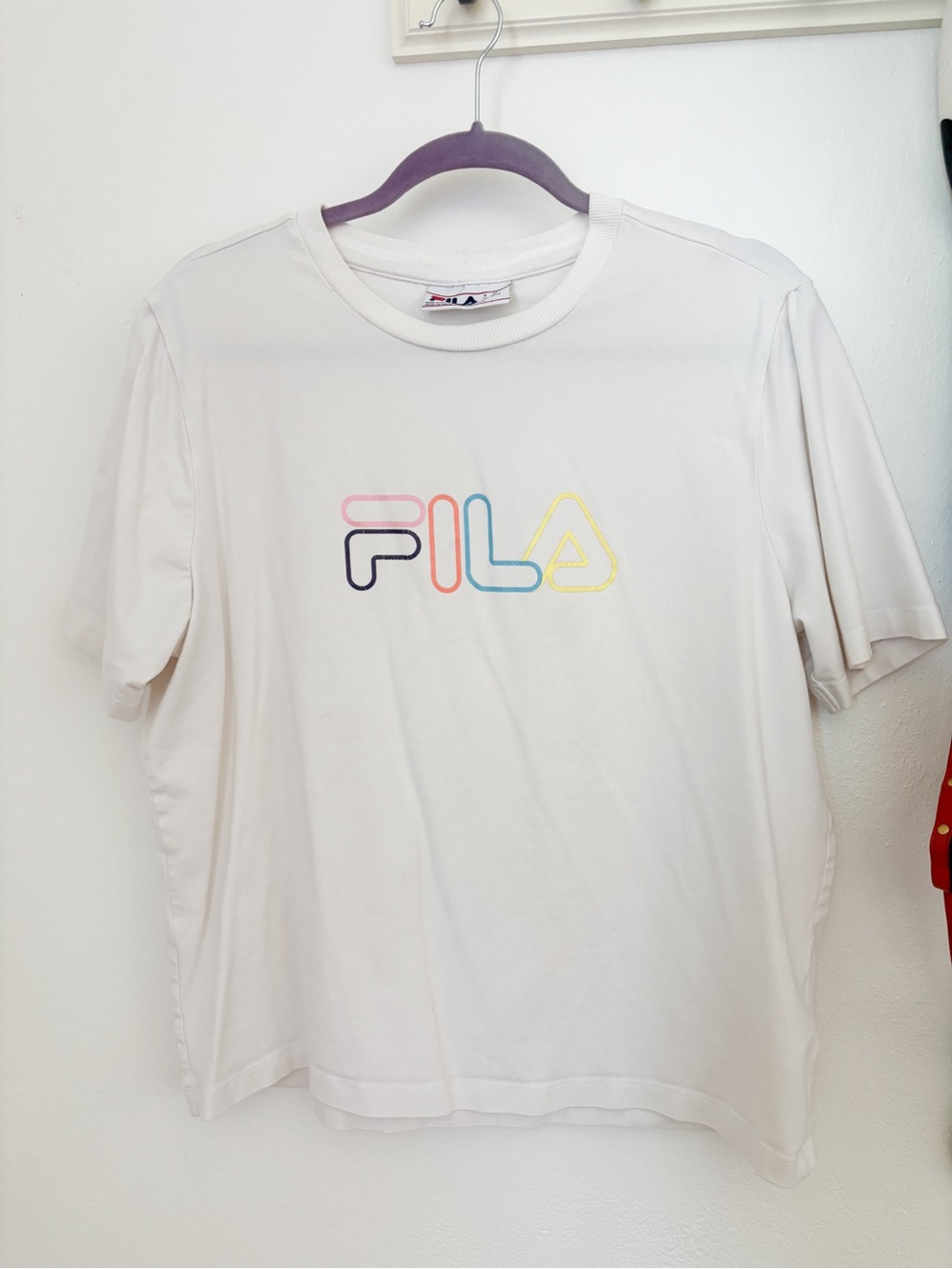 Fila Women's White Short Sleeve T-Shirt with Pastel Logo Size XL